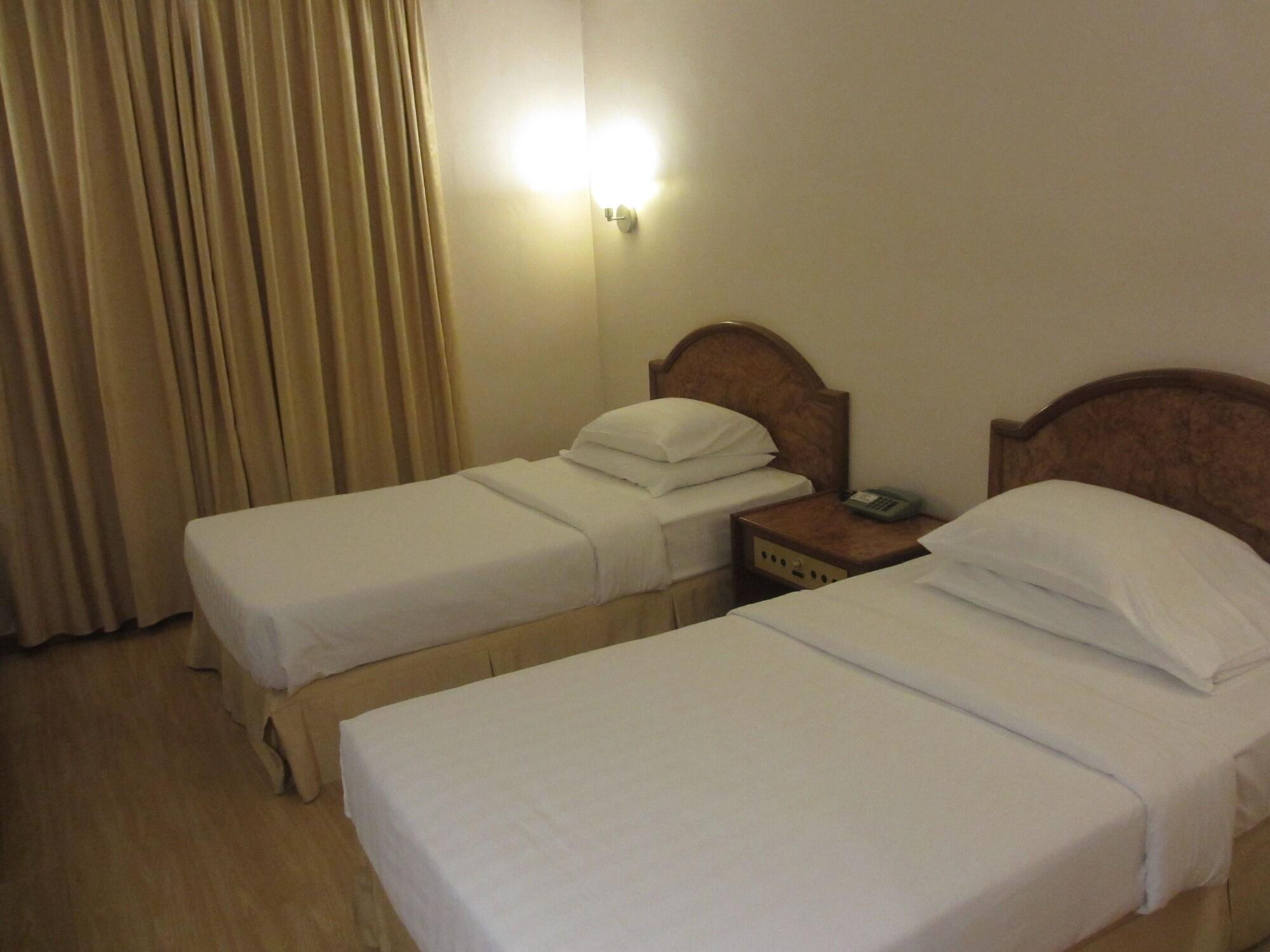 Sanbay Hotel SDK Екстериор снимка