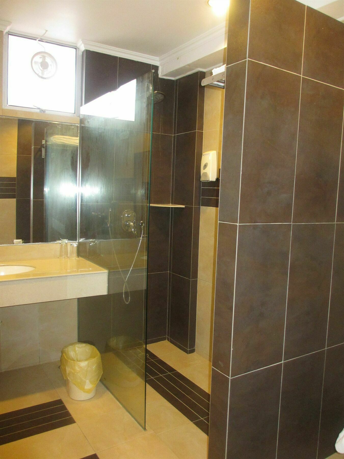 Sanbay Hotel SDK Екстериор снимка