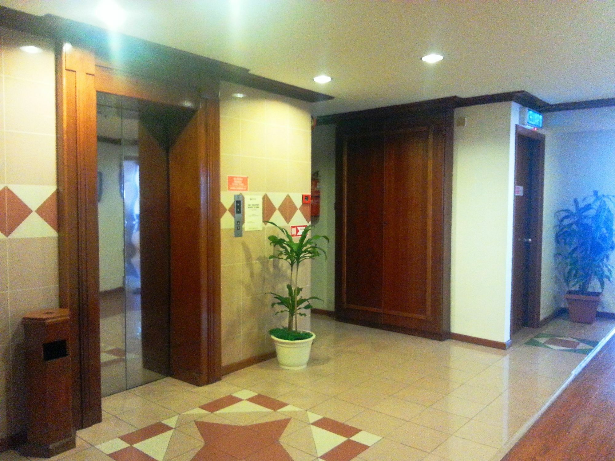 Sanbay Hotel SDK Екстериор снимка